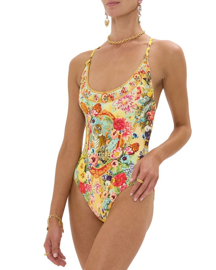 Scoop Neck One Piece Swimsuit