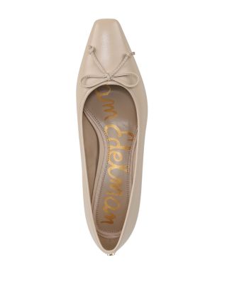 Women's Rinda Kitten Heel Pumps