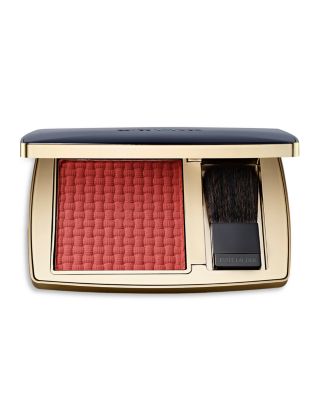 The Sculpting Blush Powder