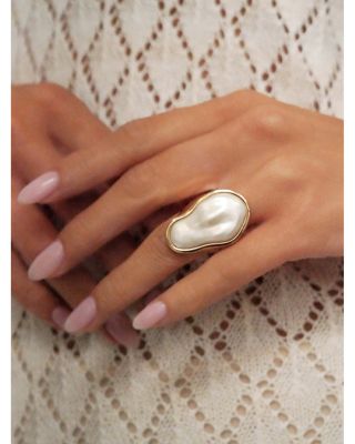 Sea Born Imitation Pearl Cocktail Ring
