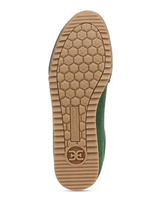 Women&#39;s Isella Sneakers