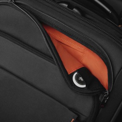 ZDX Essential Domestic Spinner Carry On Bag