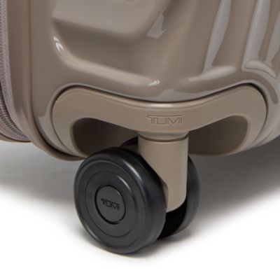 19 Degree Continental Expandable 4-Wheel Carry-On
