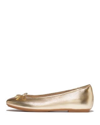 Women&#39;s Delicato Bow Ballet Flats