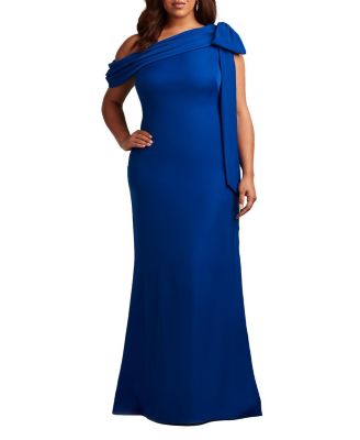 Plus Cassia Bow-Shoulder Crepe Gown