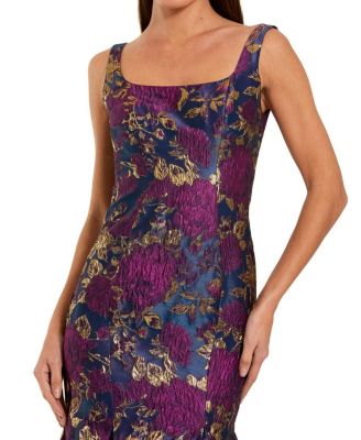 Brocade Sleeveless Scoop Neck Trumpet Gown