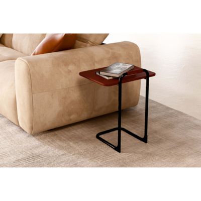 Nicolo Pull Up Table