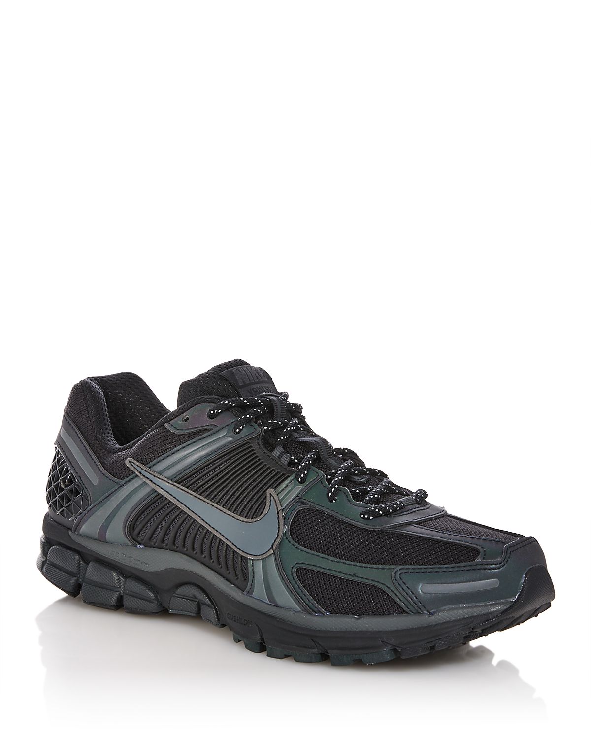 Nike Men's Zoom Vomero 5 Sneakers