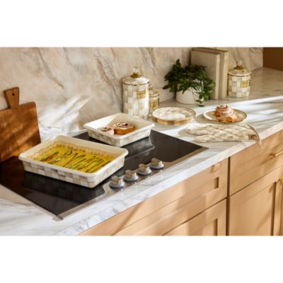 Mocha Check 9" x 13" Baking Pan