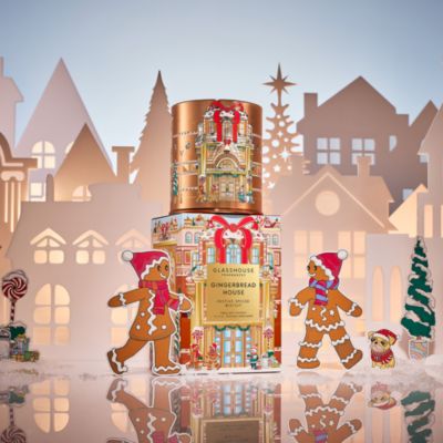 Gingerbread House Candle 13.4 oz. 