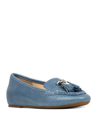 Women&#39;s Loriel Blue Leather Flats