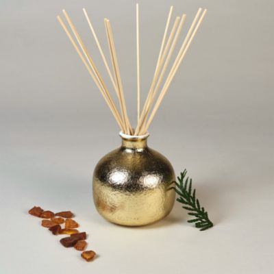 Noble Fir &amp; Amber Small Reed Diffuser