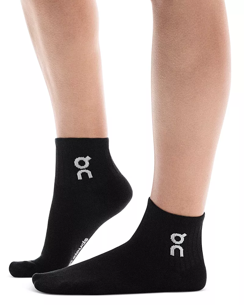 On Unisex Logo Mid Socks, Pack of 3