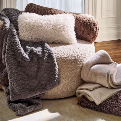 Sheepskin Throw Blanket - Exclusive