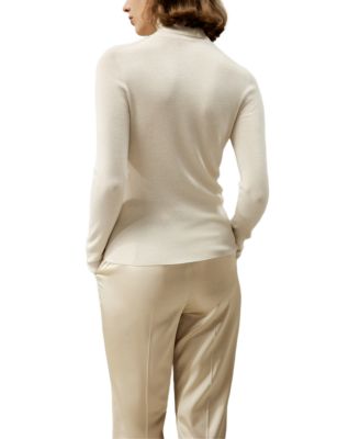 Seamless Silk-Cashmere Blend Turtleneck Sweater