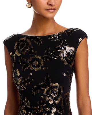 Extended Cap Sleeved Gown 