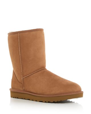 Women&#39;s Classic II Short Shearling Boots