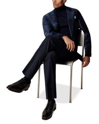 Apsara Peak Lapel Velvet Blazer