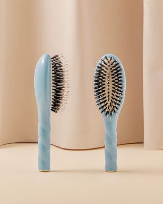 N.03 The Small Essential Softness Gentle Scalp Care Hair Brush - Light Blue