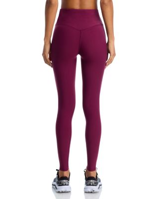 SPANXsmooth OnForm Legging