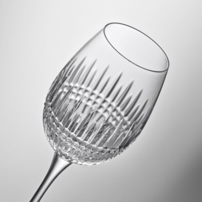 Lismore Diamond Essence 19 oz. Goblet 