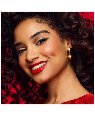 Blockbuster Gift Set for $90 with any Est&eacute;e Lauder purchase ($652 value)!