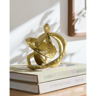 Zahira Decorative Sculpture