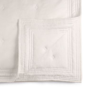 Tufted Quilt Bedding Collection