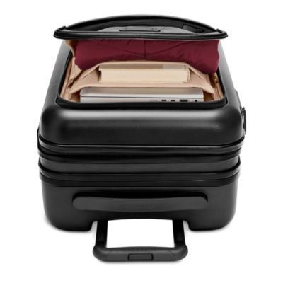 Essential Front Pocket Carry-On Expandable Spinner