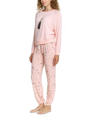 Star Seeker Lounge Set in Champagne Stars