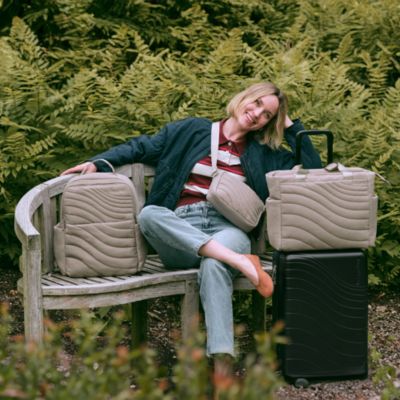 Set Wave Luggage Collection