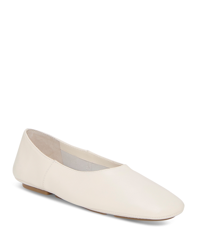 Vince Camuto Women's Catisha Flats