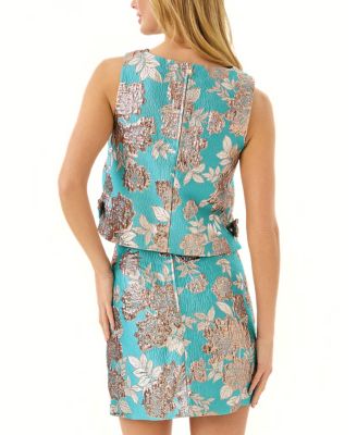 Annaleese Sleeveless Cropped Top