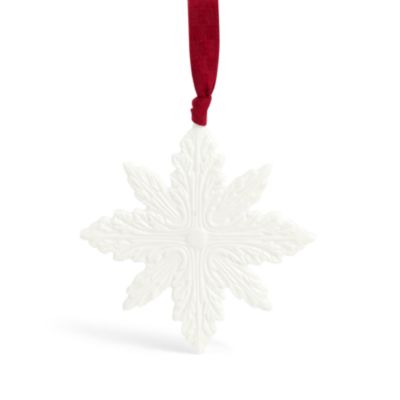 Wedgwood Festive Snowflake Ornament