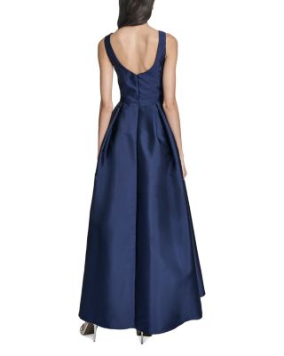Sleeveless Scoop Neck Ballgown