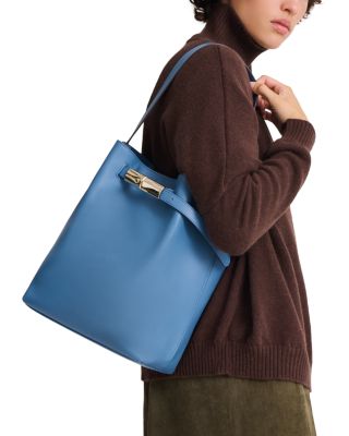 Le Smart Leather Shoulder Bag