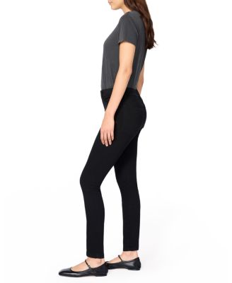  JFK Mid Rise Skinny Jean in Black