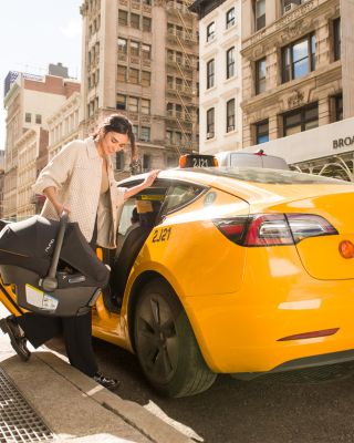 PIPA urbn Car Seat + TRIV next Stroller Travel System