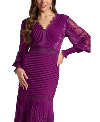  Nyssa Bishop Sleeve Gown