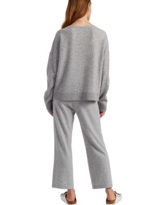  Women s Wool-Cashmere Light Relaxed Sweater