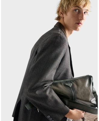  Antiqued Leather Zipper Shoulder Bag