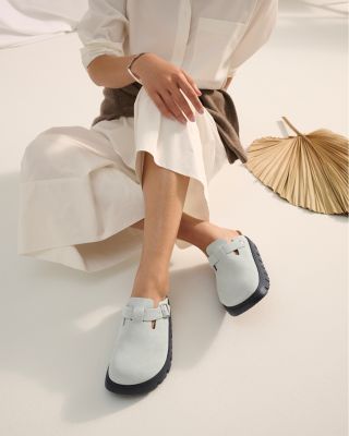 Women's Boston Chunky Platform Clogs