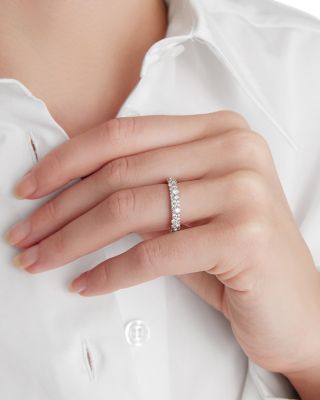 18K White Gold OC XWF Diamond Cluster Band