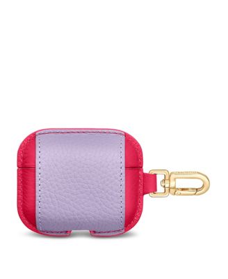 The AirPods Pro 3 Case Charm