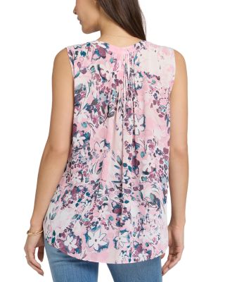 Sleeveless Pleat Back Blouse