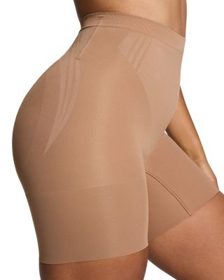 SPANXsculpt™ Go Figure Mid Thigh Shorts