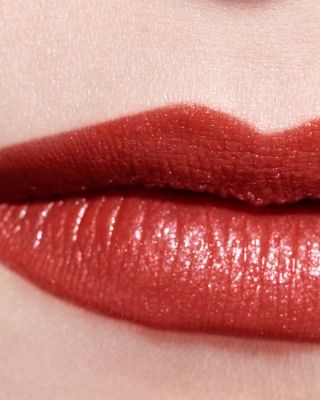 ROUGE COCO Longwear Satin Lipstick Hydrating & Smoothing Lip Care