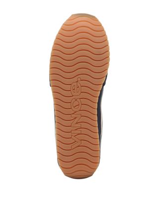 Women's Oasis Runner Sneakers