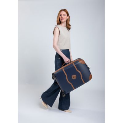 Chatelet Air 2 Carryon Spinner Suitcase