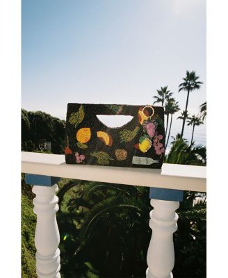 Gift with any AQUA x Lisa Says Gah Collab purchase!